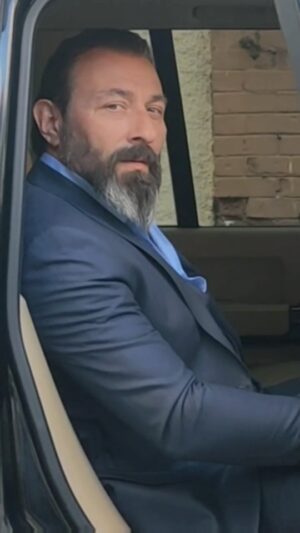 Şendoğan Öksüz Instagram - #bevar #yalnızkurt #atv  #dizi #film #aktör