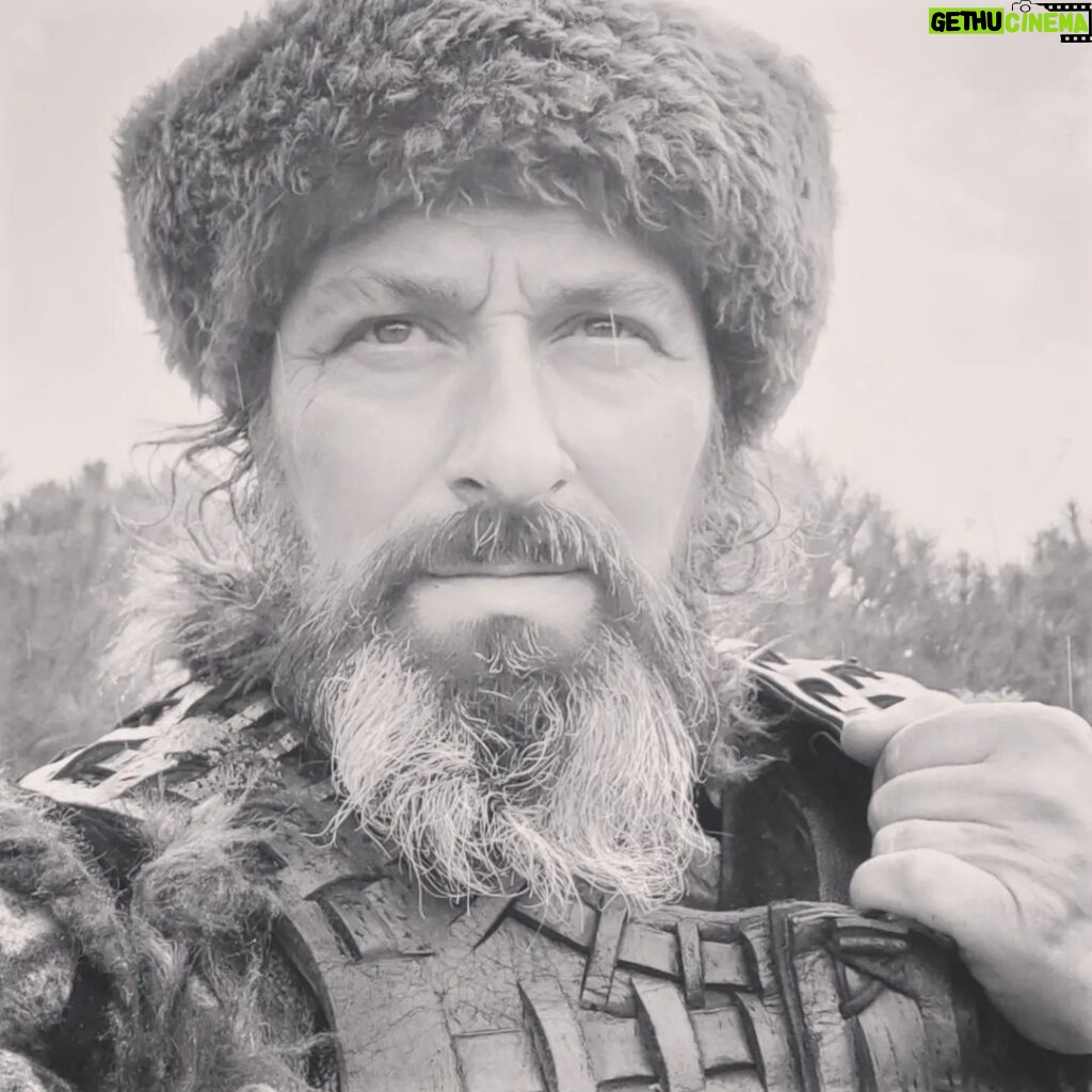 Şendoğan Öksüz Instagram - Sen onu benim sakalıma söyle...