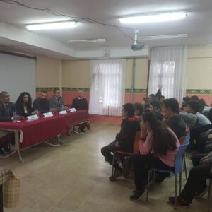 Şendoğan Öksüz Instagram - Haberal Vakfı Orta Okulu
Gençlerle sohbet ettik. Güzeldi.