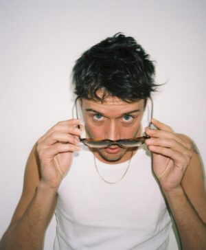 César Domboy Instagram - Photo booth operated by my talented pal @viktorvauthier 🤍