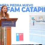 Camila Flores Instagram - ✅ Primera piedra del Cesfam de #Catapilco 🙌🏻 Junto a nuestro #CORE Percy Marin acompañamos con gran alegría a nuestro querido alcalde de #Zapallar Gustavo Alessandri y vecinos en la colocación de la primera piedra de lo que será el Cesfam de Catapilco Me alegra muchísimo que se esté avanzando después de 5 años de arduo trabajo y gestiones para que esto resulte Me consta la dedicación que el alcalde puso en este proyecto para que se haga realidad, lamentablemente la burocracia no permitió avanzar más rápido Como equipo felices de contribuir en cosas tan importantes como mejorar la salud 💪🏻