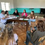 Camila Flores Instagram - ✅ Ruidos molestos en San Roque #Valparaiso Junto a nuestro #CORE Percy Marin y la concejal Marianela Antonucci Santander estuvimos con los vecinos de San Roque para buscar soluciones por los ruidos molestos que tienen que tolerar del parque Elías Figueroa. Fiestas, conciertos, gritos y otros, que tienen que aguantar por días Para los niños con el espectro autista, para los adultos mayores y para todos en general esto no es calidad de vida Ya hay acciones judiciales en curso, además estaremos fiscalizando al municipio de Valparaíso por la entrega de permisos para estos eventos a producciones que no respetan la ley El respeto mutuo de la vida en comunidad es fundamental y en eso haremos todos nuestros esfuerzos para que se cumpla