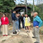 Camila Flores Instagram – ✅ En terreno con los vecinos del comité  Volver a empezar de #Olmue 
Junto a nuestro #CORE Percy Marin y nuestro alcalde Jorge Jil estuvimos celebrando la alegría de los vecinos del comité de pavimentación volver a empezar del sector Lo Narváez de Olmue por la aprobación de los más de 1100 millones de pesos para pavimentar las calles Serafín Pinto y Pablo Neruda, esto con fondos del Gobierno Regional 
Este proyecto contempla muros de contención y el ensanchamiento de calles, lo que le cambiará la calidad de vida a nuestros queridos vecinos 
Felices como equipo de poder decir #MisionCumplida