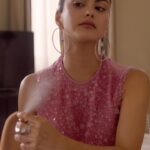 Camila Mendes Instagram - getting dolled up with @armanibeauty 💄 #armanibeauty #armanibeauties #armanimyway #venezia79