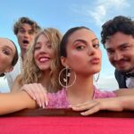Camila Mendes Instagram - armani army reporting for duty 🫡 @gregwilliamsphotography @armanibeauty #armanibeauty #armanibeauties #luminoussilk #venezia79