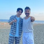 Camilo Instagram - 1. Bajarme del escenario a mojarme con agua salobre en la playa de Tokyo. 2. SALTAAAANDO TOKYOOO 3. Thanks for opening the doors between our worlds @iamgenhoshino 4. Love and respect @jacobcollier 5. 6. 7. LA TRIBUUUUUUU ⛺️🔥🇯🇵