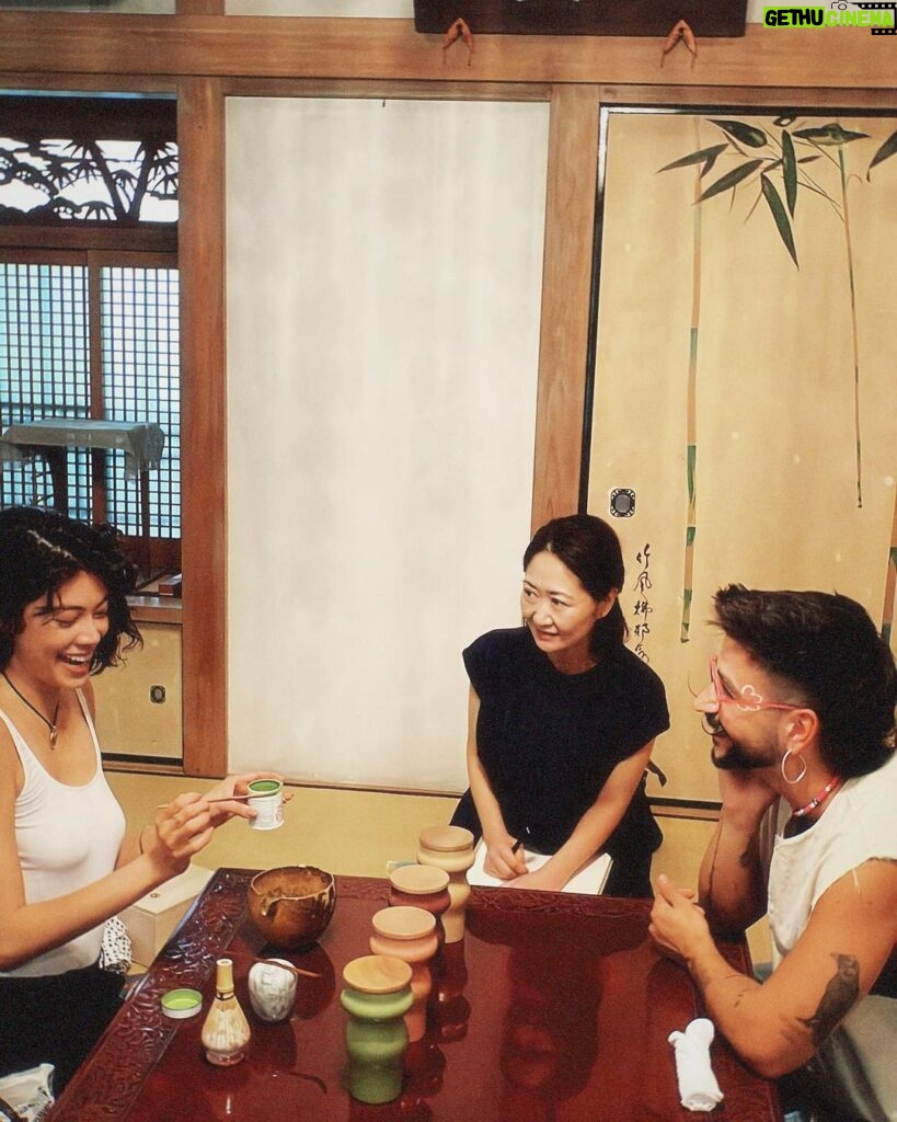 Camilo Instagram - A morning in Yokohama! 🍵🥮 @hikari I loved our talks!!