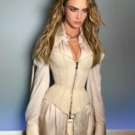 Cara Delevingne Instagram - What would you call this look?