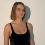 Cara Delevingne Instagram - A good healthy dump.