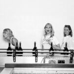 Cara Delevingne Instagram - A proud moment with @poppydelevingne and @cdelevingne watching the first run of @della_vite