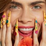 Cara Delevingne Instagram - Flowers & spicy crisps with @cosmopolitan
