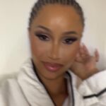 Cardi B Instagram - Soo what do you guys think Happens inside the Metgala? You know when I’m in @richardquinn I’m dress to KILL!🎀🖤