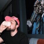 Carl Stanley Instagram - Är ute och jobbar på nästa show inför väl valda delar av Sveriges befolkning. Tack alla som kommer och kollar❤️❤️❤️ Foto och Keps: @henriknyblom