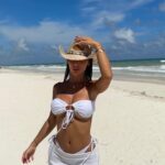 Carla Talon Instagram - Margarita por favor Tulum, México