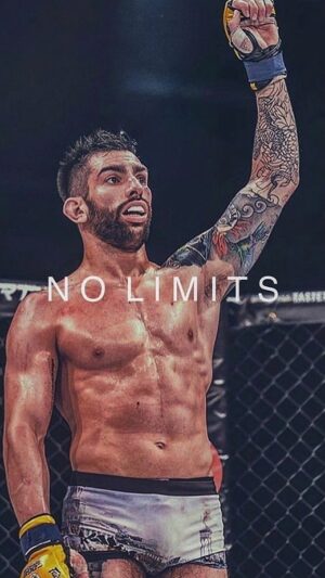 Carlo Pedersoli Jr. Instagram - Im really excited and ready to make another battle 🔥⚔️ #cagewarriors