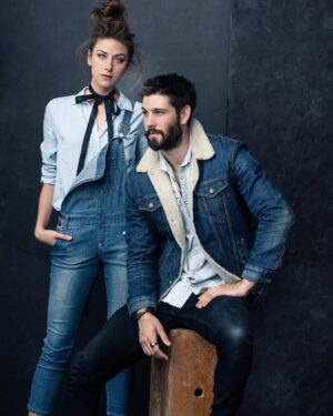 Casey Deidrick Instagram - We’re overall this denim...@cwinthedark is now streaming on @netflix #netflix 📸: @lanedorsey styling by @gkamazani Hair by @duyenhuynh make up by @louswindenpayne