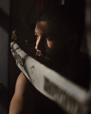 Casey Deidrick Instagram - Getting ready for my fight with Jake Paul..
Down and Out - by @justinwu 
Dp @sandteaeggo 
SFX Make-up @angelaleemakeup 
Location @hardknocksboxingclub