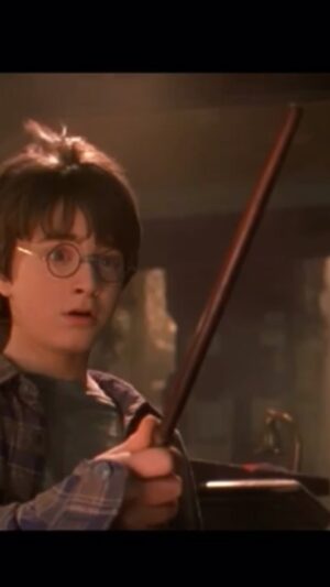 Casey Patterson Instagram - We’re honored to be Producing The 20th Anniversary of the Magical Wizarding World of The Harry Potter Films. A dream to be working with @wbpictures, The Blair Partnership and the cast and creators on this beloved, indelible movie franchise. London bound! 🇬🇧
#harrypotter #christmas 🌲