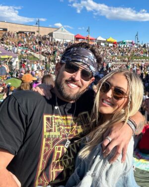 Cassandra Scerbo Instagram - Colorado summer 🫶🏼 🏞️✨
