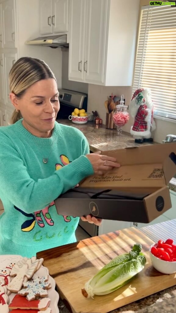 Cat Cora Instagram - Whether your child is an aspiring chef or a serial snacker, they could benefit from more experience in the kitchen. This Progressive Knife Set from Little Kitchen Academy makes an incredible gift and will be treasured for life! This set was developed based on knowledge gained from nearly 100,000 Little Kitchen Academy student visits. Previously available only in Little Kitchen Academy classes, now families everywhere can empower their children with essential knife safety skills fostering a lifelong love for cooking. Limited quantities are available, so follow the link in my bio to order your set now!