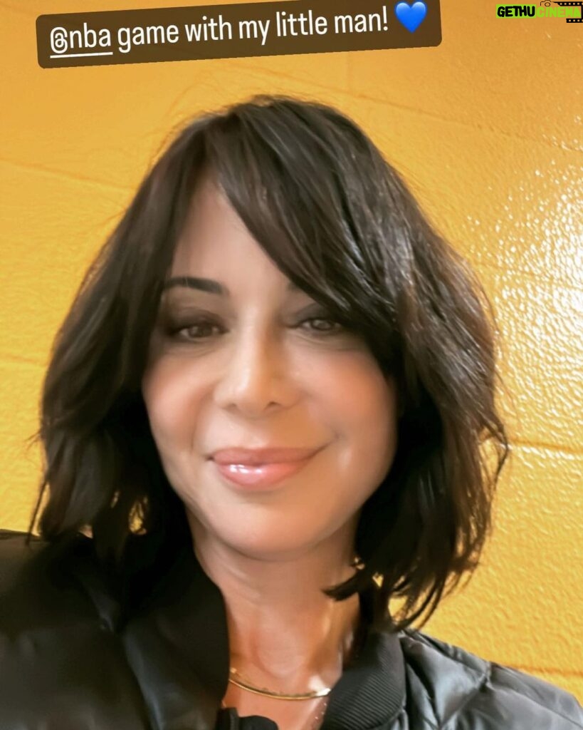 Catherine Bell Instagram - 💛