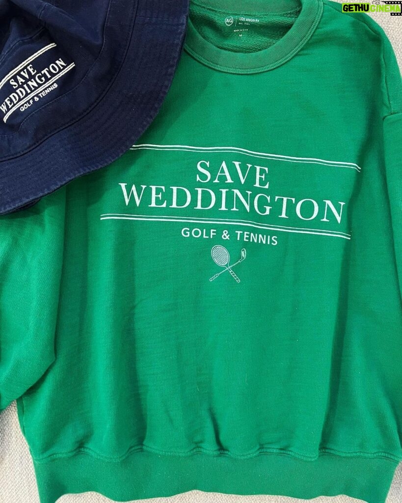 Catherine Bell Instagram - You can be the voice for the 300 + mature trees, wildlife and thousands of sports enthusiasts who enjoy this last 16 acres of green space in Los Angeles @saveweddington_ @AGjeans has launched this line of golf & tennis apparel with a portion of proceeds donated to help fight the development of this historical space.” And the clothes are super cute too!! this sweatshirt is the softest!! 💚 @saveweddington_ @agjeans