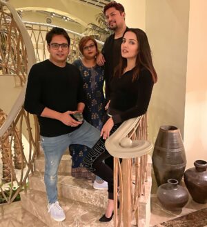 Celina Jaitly Instagram - Filmmaking is the biggest team sport and the goalkeeper of this field is the producer. Here’s wishing my producer from our award winning film SEASONS GREETINGS- @imaritrads a very happy birthday. Have a good one little bro !! Cheers to more nights like this one. 

Miss you all ♥️✨🧿 @imaritrads @mukherjeesarbani @ramkamalmukherjee @celinajaitlyofficial 
 @poojarajak14 look forward to you joining us !! 

#bollywood #seasonsgreetings #bollywoodfilm #hindifilms #indiancinema #celinajaitly #celinajaitley #ramkamalmukherjee #filmproducer #missindia #missuniverso