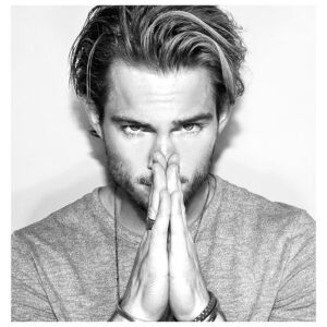 Chad James Buchanan Instagram - We makin moves. Thank you God, universe; all of the above 🙏🏼
.
.
@bradley206