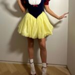 Charli D'Amelio Instagram - snow white ❤️