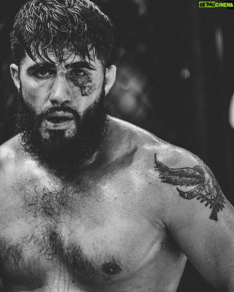 Charlie Decca Instagram - Boxing or fighting is the only sport you can get your brain shook, your money took and your name in the undertaker book. • • • • 📸 @edwardmartinezphotography #bareknuckle#fight#night#bloody#friday#miami#killer#mma#gbfc#thebull#biloxi#dirtysouth#got#to#love#it#violence#is#key#finishhim Biloxi, Mississippi