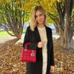 Chiara Ferragni Instagram - Throwback to this @dior look because red is such a vibe this winter ❤️ The #LadyDior I’m wearing is from the 2024 Cruise collection 🥰 #adv #dior Milan, Italy