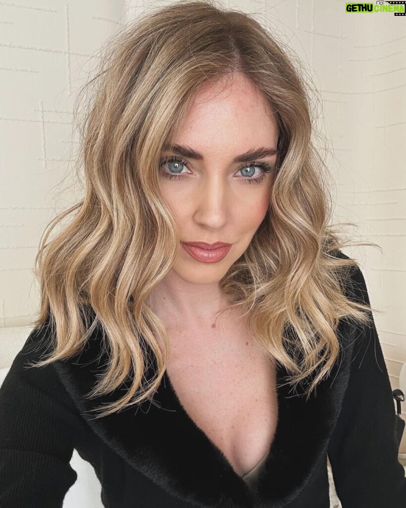 Chiara Ferragni Instagram - Hair is growing 🥹 Now vs. April 2023