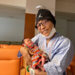 Chise Ninja Instagram - @seijisakami さん✨😎、 まだ踊り続けください！普段笑っているのに、1ムーブでブチかますSeijiさんが観たい🙏🏻✨あのいつもの笑でぶっ飛ばしてください🫡🫡🫡 異次元なmove、Brian Green と2人の世界に入ると、誰も着いてこれないgroove•step and body control の話をして、みんなをポケーンとさせてください🙏🏻🥹。 そして、ちせのパパとまた靴下で遊びましょ🤣🤣🤣🤣✨ We love you Seiji san!!!!!🦋✨ ＿＿＿＿＿＿ 現在、がんと闘病しながらもダンサーとしての復帰を目指す、坂見誠二さんのための募金活動を行っています。 この活動をサポートするために、6月1日から専用のウェブサイト https://seijisakami.com を開設いたしました。 ( We are currently raising funds for Seiji Sakami, who is battling cancer but is determined to make a comeback as a dancer. To support this effort, we have launched a dedicated website https://seijisakami.com on June 1. ) このウェブサイトでは、Seijiさんのがん治療や生活支援のための資金を募っています。皆さまから寄せられたご寄付は、Seijiさんの医療費、リハビリテーション、そして日常生活の援助に使用されます。闘病生活は厳しいものですが、Seijiさんのダンスに対する情熱は失われていません。 ( This website raises funds to support Seiji's cancer treatment and daily life. Your donations will be used to support Seiji's medical expenses, rehabilitation, and daily life. Seiji's battle with cancer has been tough, but he has not lost his passion for dance. ) ご寄付は、ゆうちょ銀行またはPayPalで受け付けております。 (この募金活動は、坂見誠二、個人への寄付になります) ■銀行振り込みの場合 銀行名：ゆうちょ銀行 支店名：七四八（読み：ナナヨンハチ）支店 口座種類：普通 口座番号：7727821 口座名義：サカミセイジ ■PayPalの場合 paypal.me/seijisakami ご寄付後、お問い合わせページのコメント欄にお名前（領収書が必要な場合は、領収書に記載する名前）、寄付日、寄付額、領収書の希望（有・無）をご記入ください。 また、皆さまがSNS等でこのウェブサイト（https://seijisakami.com）を紹介いただいたり、こちらのPayPalのリンクを貼り付けて募金活動を応援していただけますと大変ありがたく思います。 皆さまからの温かい支援で、Seijiさんの生活と治療が少しでも楽になることを願っています。どうぞよろしくお願い申し上げます。 #支援の輪 #坂見誠二 #がん闘病 #ダンスが止まらない #seijisakami #ダンスの神様 Tokyo Japan