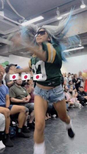 Chise Ninja Instagram - LSS at @tokyo_kiki_lounge ball at Japan/Tokyo. 🌈.i see new face a lot and I was feeling fresh!!🦋✨ thank you for hosting it @hiha.jp 🙏🏻:)….

I didn’t hit any audience face (checked both side while LSS and control body 🌩🌩). Kiiiiiii 😂.

My house @khoangels ✨🦔.
