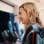 Chloë Grace Moretz Instagram - This was by far one of the best weekends of my life !! Thank you @williamsracing @williamsesports for having me to the Austin Grand Prix 🤯 I’m still giddy and seriously .. not gonna miss up a chance to join the pit crew ;)