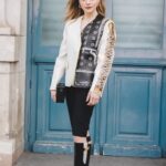 Chloë Grace Moretz Instagram - What a wonderful few days and a truly beautiful show @nicolasghesquiere thank you 🤍 @louisvuitton 🤍 Musée d'Orsay