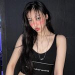 Choi Ye-rim Instagram - 🖤