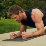 Chris Hemsworth Instagram – Get active with this 20 minute upper body blast with the @centrfit strength equipment 💪🏻 

Push up w/ handles 25 reps 
Banded lateral raise x 12 reps
Rest 40-60 sec x 4 sets 

Standing hammer curls 12 reps (each arm)
Battle rope 50 reps
Rest 40-60 seconds x 4 sets 

Plank hold 1 minute
Rest 30 sec x 3 sets

Save up to 25% on Centr digital coaching & strength equipment.
