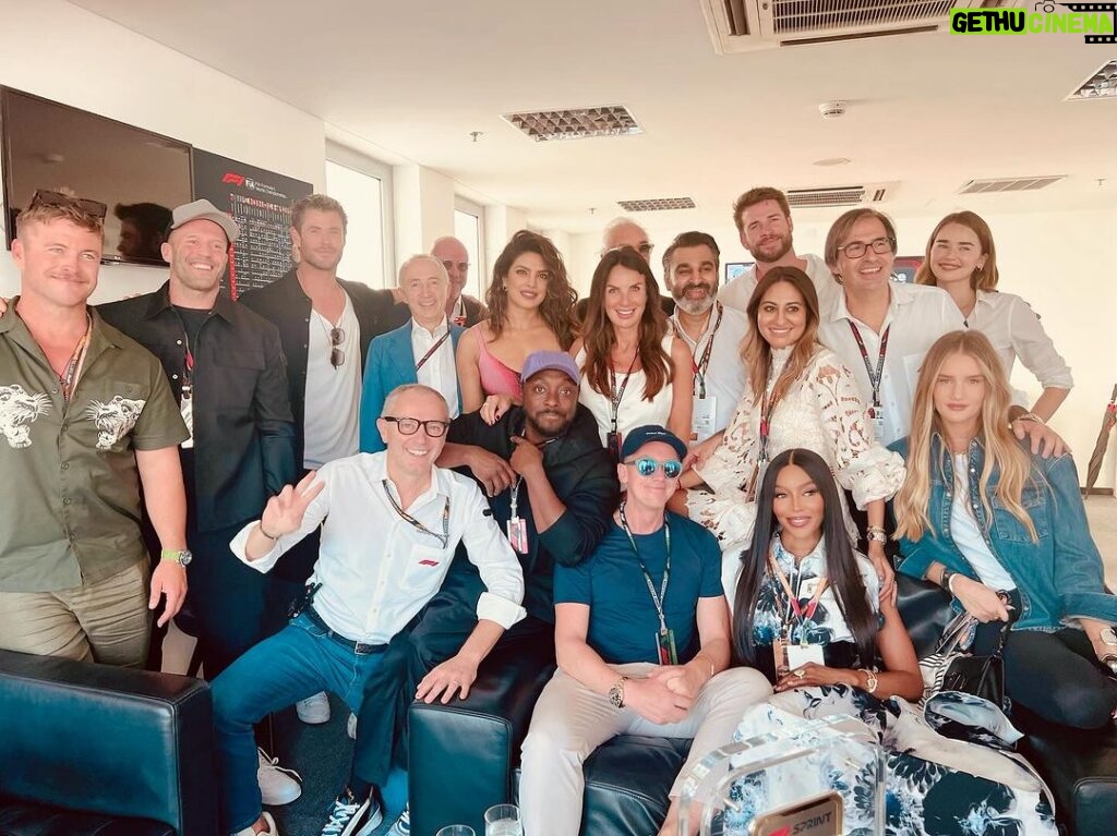 Chris Hemsworth Instagram - What an epic day watching #AbuDhabiGP!! Massive thank you to all involved for the warm welcome and support throughout the day! Huge congrats @maxverstappen1 for taking the win 👏 @hemsworthluke @lewishamilton @liamhemsworth @gabriella_brooks @lukemun