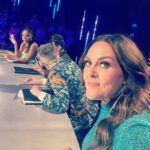Chrissie Swan Instagram - It’s back… and it’s SO GOOD! Hit the link in my bio for free tickets to this bonkers extravaganza aka The Masked Singer. We give you snacks too 🤗 (and the gang’s all back! @officialmelb @dhughesy @abbiechatfield @osher_gunsberg ❤️)