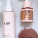 Chrissie Swan Instagram - Priceline’s Big Deal In Makeup sale is active until Monday so I thought I’d have a play and show you a fresh, no-makeup lewk I’m enjoying - all with items currently up to 50% off. I love a good coverage foundation (I’m not an idiot) but sometimes I just don’t feel like it, know what I mean? I’ve lined up the products I’ve used at the end of the reel if you need to screenshot them because I personally panic when I’m trying to remember the products I’ve seen on reels and I’m sure I’m not the only one that does this?! I’ll also list them below so you know what to ask for when you’re sashaying around with your hot pink basket. Jump to it! PRODUCTS I USED: Kind Collective - Prep & Protect Mist - 50% off Revolution Balm - 40% off Kind Collective - Miracle Glo Skin Serum - 50% off L’Oreal 24hr Eyebrow Pencil - 50% off Maybelline Sky High Eyelash Primer and Surreal Falsies Mascara - $10 each (limit 6) Revlon Matte Balme Lipstick - 50% off Sale ends Monday 30th October. T&Cs apply. @pricelineau @thekindcollectiveaustralia @lorealaunz @revlonanz @maybelline @makeuprevolution ❤️ Shirt: @rebecca_thompson_fashion #ad