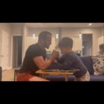 Christopher Lindsey Instagram - A little throwback to an epic #armwrestling battle against the dude! #Stronghold #armwrestlingboytroy #dadlife #tbt #family #love
