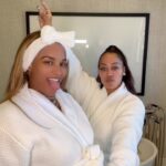 Ciara Instagram - 5 ways to have the best time with your girl and get that glow up! I love you @LaLa! @oamskin ✨