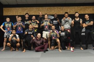 Claudio Puelles Instagram - Fotos del #seminario de @claudio_puelles en #tbp #grappling #visitastbp #ufc #luchadorufc #ufcperu