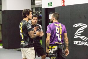 Claudio Puelles Instagram - Fotos del #seminario de @claudio_puelles en #tbp #grappling #visitastbp #ufc #luchadorufc #ufcperu