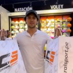 Claudio Puelles Instagram – @claudio_puelles, peleador profesional de UFC 🥊 visitó nuestras tiendas de Central Sport para poder adquirir sus productos de entrenamiento profesional. Contamos con una gran variedad de artículos deportivos y ortopédicos para diferentes disciplinas 🏀⚾🥎🏈🏐🎾🏓🤿⚽🇵🇪

Visita nuestras tiendas, ubícanos en 👇
📍 C.C. Megaplaza – Tda. L330
📍 C.C. Plaza San Miguel – Tda. C114
📍 Mall Aventura Santa Anita – Tda. C2021 – C2023

#centralsport #deportistas #mma #uppercut #boxeo #ufc