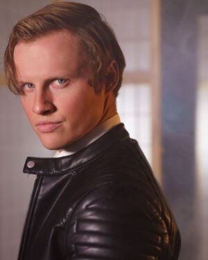 Connor Weil Instagram - You talkin to me? 

@kaseesphotography @hb_studios_