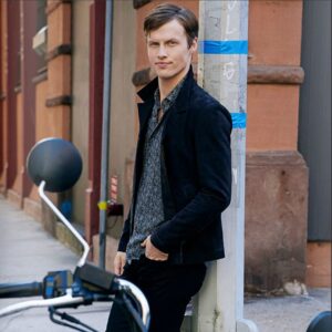 Connor Weil Instagram - #tbt part 2 

Living my best fashion life NYC style

@visualtales 
📸: @sophieelgort 

#nyc #fashion