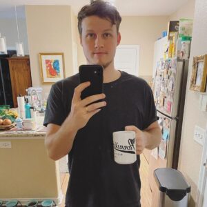 Connor Weil Instagram - Goodmorning

#bedhead #biggercoffeemugplease