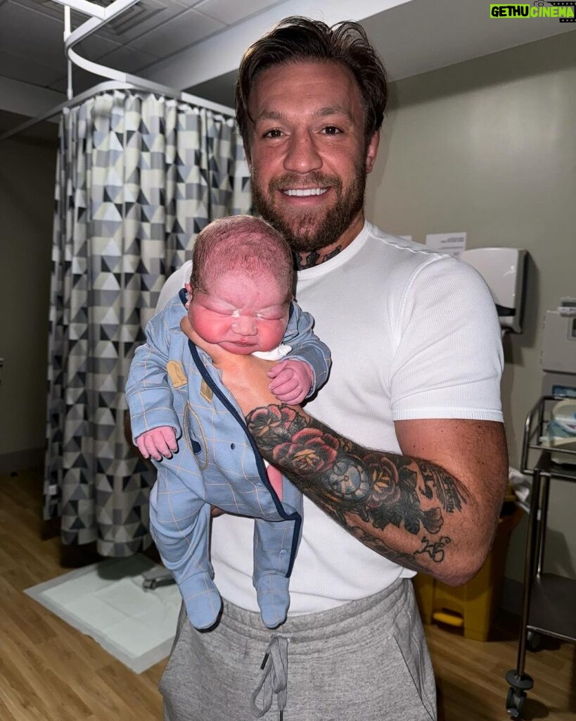 Conor McGregor Instagram - Another chunky healthy boy into the world. Dee you are my hero ❤️🙏